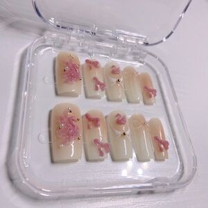 C160 PRESS ON NAILS